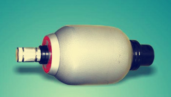 1592979074221828.jpg 液壓蓄能器的主要作用及安裝注意事項